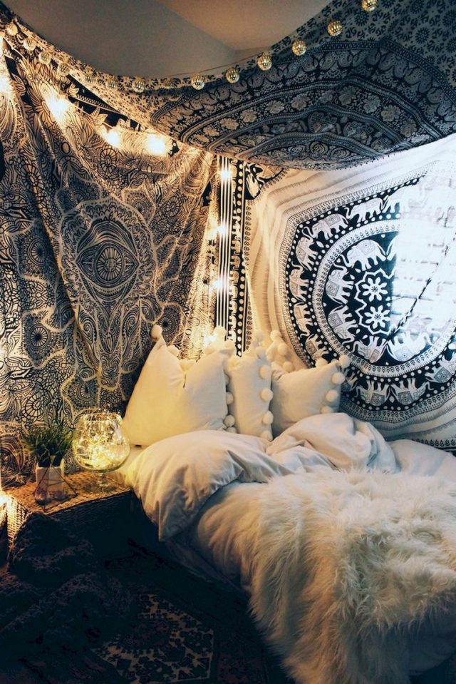 89+ Cozy & Romantic Bohemian Style Bedroom Decorating Ideas - Page 14 of 90