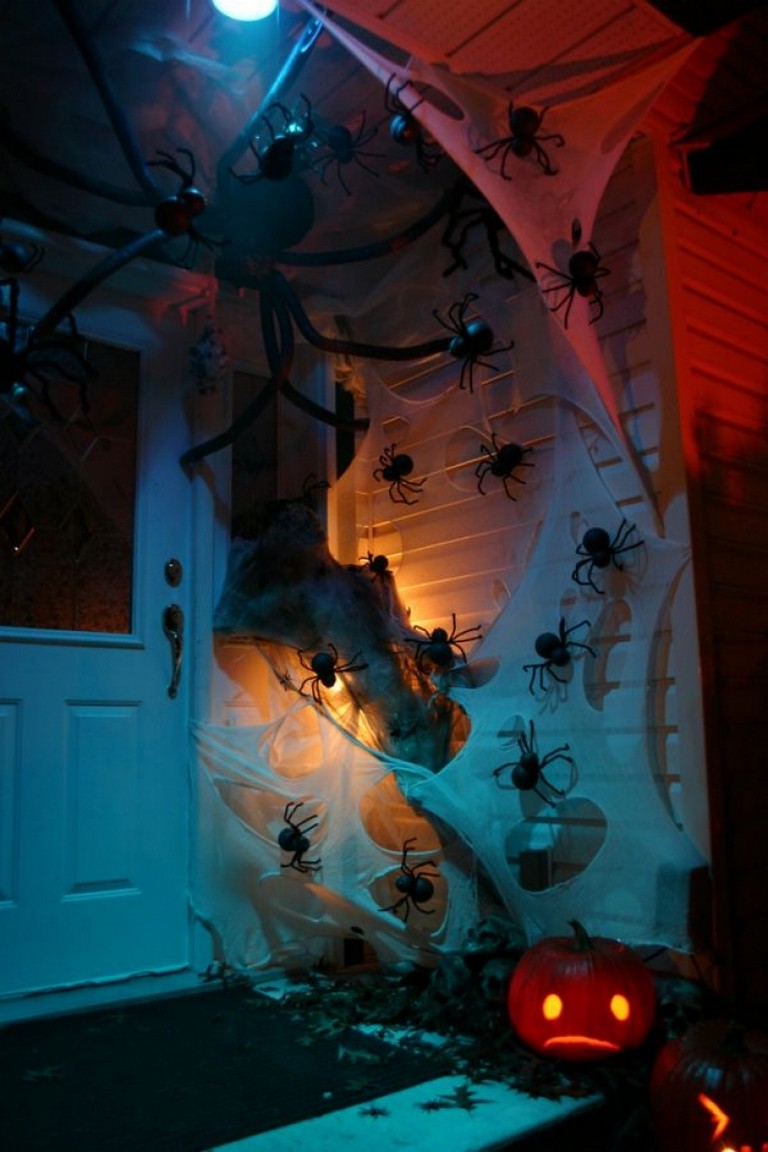 25+ Inspiring Halloween Porch Decorations Ideas - Page 26 of 28